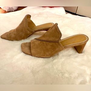 Rag & Bone nude suede mules. Size 38.5
